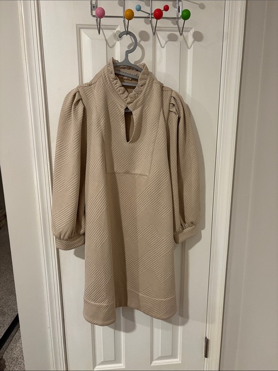 JODIFL Dresses & Skirts - JODIFL Cream Textured Long Sleeve Mini Dress